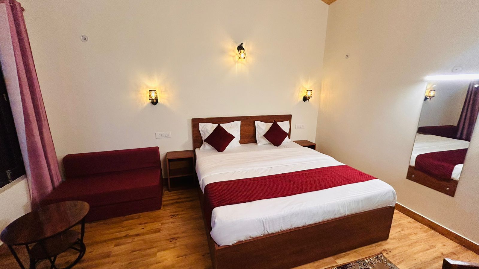 Executive Hill View Room 